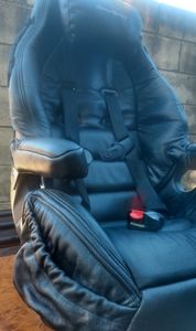 Eddie Bauer car seat with adjustable armrest